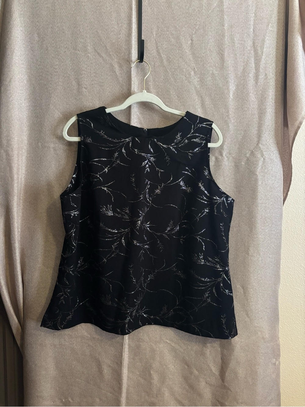 Anthony Richards Black Sleeveless 2piece  Top Set with Silver Floral Accents